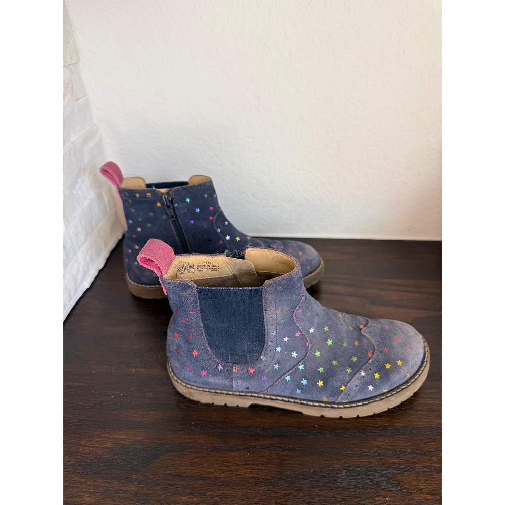 Boden Girls Navy Blue Suede Star Embroidered Wingtip Ankle Boots EU 33 US 2